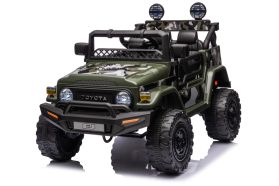 12V Lizenziertes Toyota FJ Cruiser Grun 2 Sitzer Elektrofahrzeug
